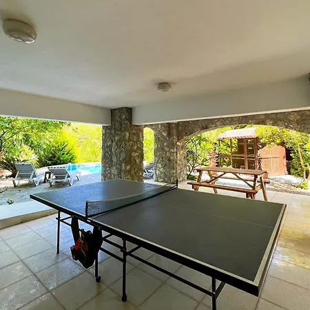 Luxurious Beckham By Holidaykeys * Kyrenia (Northern Cyprus)